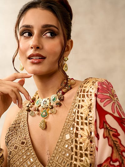 ஏதோ ஏதோ ஏதோவொரு மயக்கம்... சாந்தினி பைன்ஸ்!