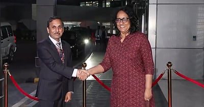 தில்லி வந்தடைந்தார் இலங்கை பிரதமர்! 