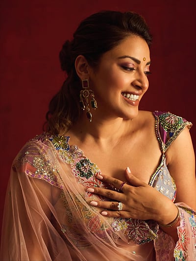 நெஞ்சமே நெஞ்சமே... அனுஷ்கா ரஞ்சன்!