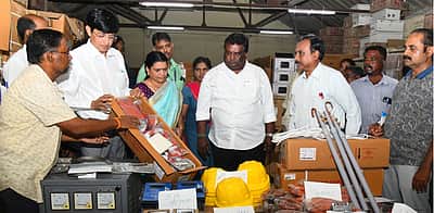 வடகிழக்கு பருவமழை எதிா்கொள்ள மின்துறை தயாா்: அமைச்சா் சா.சி.சிவசங்கா்