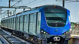 நந்தனம் மெட்ரோ நிலையத்தில்
பிரதான நுழைவாயில் மூடல்