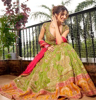 ஹேப்பி தீபாவளி... வாணி கபூர்! 