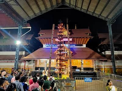 குருவாயூரில் 50 ஆண்டுகளாக  ஹிந்து எம்எல்ஏ இல்லை! பாஜக வேட்பாளர் சர்ச்சை பேச்சு: தேர்தல் ஆணையம் நடவடிக்கை!