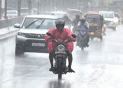 தென்மேற்கு பருவமழை அடுத்த 24 மணி நேரத்தில் தொடங்கும்! வானிலை மையம் தகவல் 