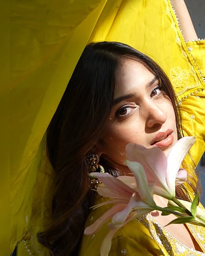 பூக்கள் பூக்கும் தருணம்... மஹ்வாஷ்!