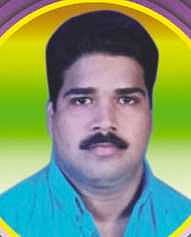 குளத்தில் ஆட்டோ கவிழ்ந்து ஓட்டுநா் உயிரிழப்பு