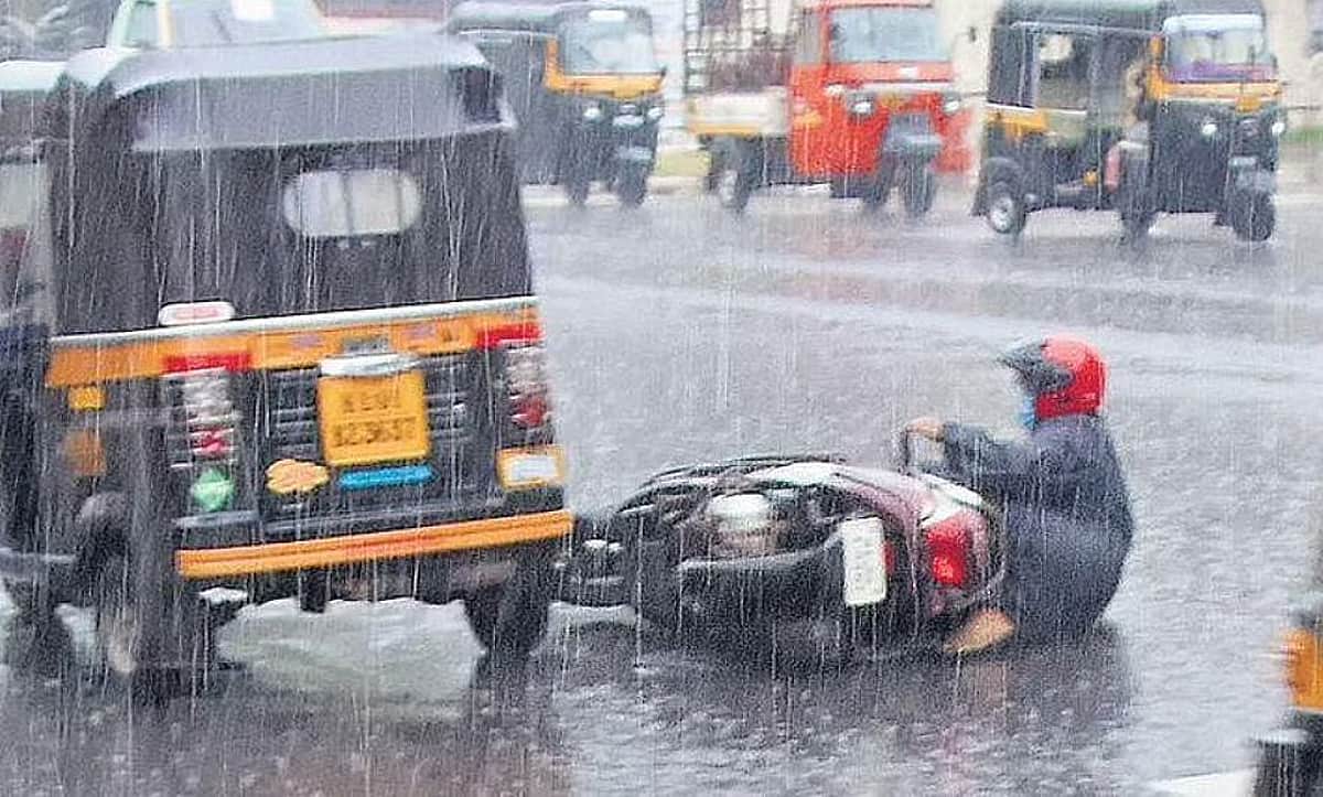 மழைக்கால விபத்துகளைத் தவிர்ப்போம்!