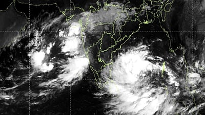 ஆழ்ந்த காற்றழுத்த தாழ்வு மண்டலமாக வலுப்பெற்ற புயல் சின்னம்!