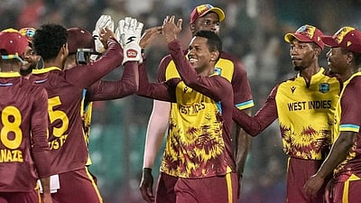 வங்கதேசத்தை வீழ்த்தி டி20 தொடரை வெற்றியுடன் தொடங்கிய மே.இ.தீவுகள்!