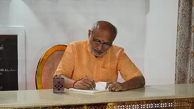 குடியரசு துணைத் தலைவராகப் பொறுப்பேற்றது தமிழா்களுக்குப் பெருமை: சி.பி.ராதாகிருஷ்ணன்