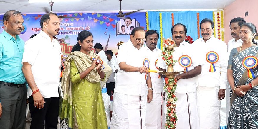 மாவட்ட கலைத் திருவிழா
போட்டிகள் தொடக்கம்