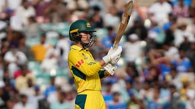 நாக் அவுட் போட்டியில் சாதனை சதம் விளாசிய ஆஸ்திரேலிய வீராங்கனை!