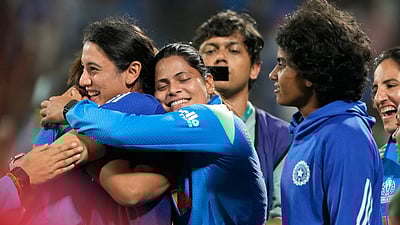 இந்திய மகளிரணிக்கு கிரிக்கெட் ஜாம்பவான்கள் புகழாரம்!