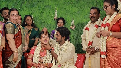 காதலியை கரம் பிடித்த டூரிஸ்ட் ஃபேமிலி இயக்குநர்!