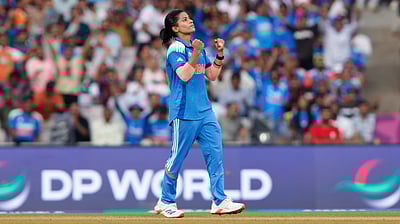 அமன்ஜோத் கௌர், ஹர்லீன் தியோலுக்கு உற்சாக வரவேற்பு!