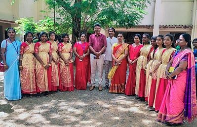 நெல்லை கலைத் திருவிழா: பணகுடி பள்ளி மாணவா்களுக்கு பாராட்டு