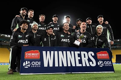 ஒருநாள் தொடரைக் கைப்பற்றியது நியூஸிலாந்து!