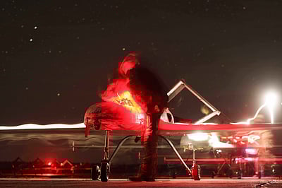 மாஸ்கோவில் எரிபொருள் குழாய்களைத் தகர்த்த உக்ரைன்: ரஷிய ராணுவத்துக்குப் பெரும் பின்னடைவு!