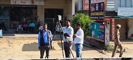 கரூரில் கூட்ட நெரிசல் ஏற்பட்ட இடத்தில் சிபிஐ அதிகாரிகள் 2-ஆவது நாளாகஆய்வு