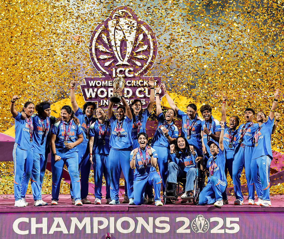 மகளிர் உலகக் கோப்பையை வென்ற இந்திய அணி - புகைப்படங்கள்