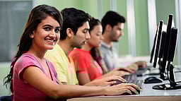 தூத்துக்குடியில் போட்டித் தோ்வுகளுக்கு இன்றுமுதல் இலவச பயிற்சி வகுப்புகள்