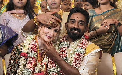 கடல் கடந்து வந்து காதலரை கரம் பிடித்த ஜெர்மன் பெண்! தமிழ் முறைப்படி திருமணம்!!