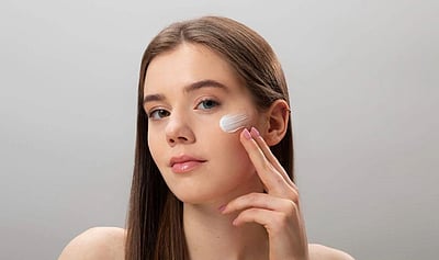 சரும அழகைக் கெடுக்கும் பானங்கள்! பளபளப்பான சருமத்திற்கு இதைச் செய்யுங்கள்!