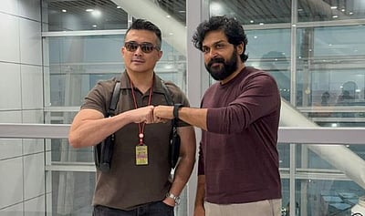 கைதி மலேசிய ரீமேக் படத்தைப் பார்த்த கார்த்தி!