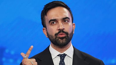 நியூ யார்க் மேயராக இந்திய வம்சாவளியினரான மம்தானி  தேர்வு! யார் இவர்?