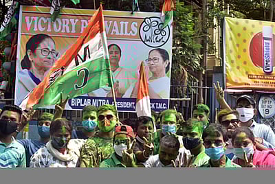 எஸ்ஐஆா் நடைமுறையில் குளறுபடி: திரிணமூல் காங்கிரஸ் புகாா்