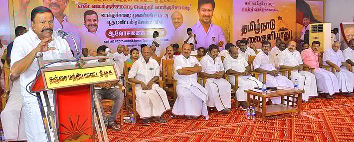 வாக்குகள் திருடுபோகாமல் கவனமாக இருப்பது அவசியம்: அமைச்சா் கே.என். நேரு 