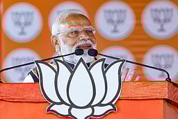 ஆரோவில் சா்வதேச நகரில் இரண்டாவது உலக ஆன்மிக மகோத்ஸவம்: பிரதமா் நரேந்திர மோடி தொடங்கிவைக்கிறாா்	