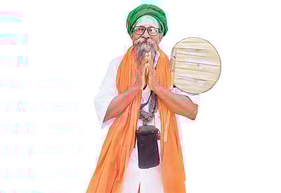 விசிறி சாமியாரின் விசித்திரம்!