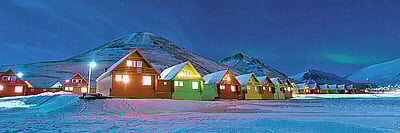 வியக்க வைக்கும் 'ஸ்பிட்ஸ்பெர்கன்'