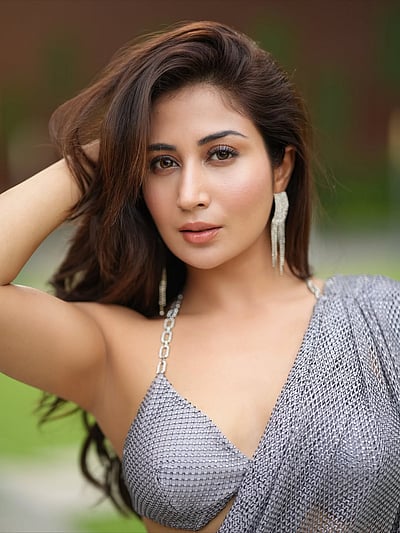 நம்ம ஊரு பொண்ணு... ஷ்ரேயா கல்ரா!