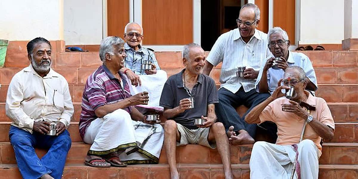 முதியோர் நலன் நாடுவோம் !