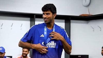 இம்பாக்ட் வீரர் விருது வென்ற தமிழர்..! பிசிசிஐ கௌரவிப்பு! 