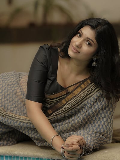 வானிலே தேனிலா... அஸ்வதி!