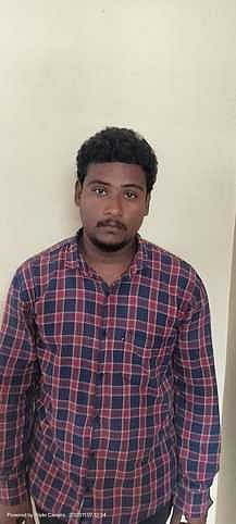 ஏ.டி.எம். அட்டை மூலம் மோசடி:
சகோதரா்கள் கைது