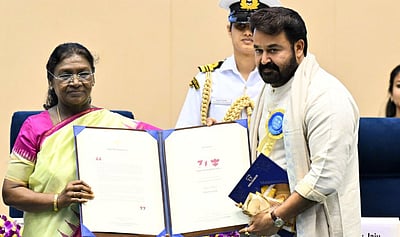 தாதாசாகேப் பால்கே மோகன்லாலுக்கு பிரம்மாண்ட விழா!