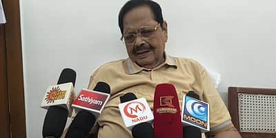 கரூர் பலிக்கு காரணமான விஜய் மனிதாபிமானமிக்கவர், ஆனால் நாங்கள்? அமைச்சர் துரைமுருகன்  