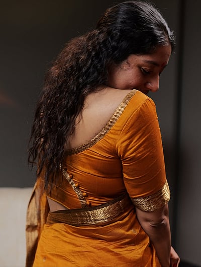 மலரினும் மெல்லிய... அனுமோள்! 