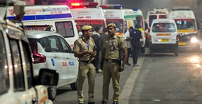 தில்லி சம்பவம்: அமித் ஷாவுடன் பிரதமர் மோடி ஆலோசனை! 