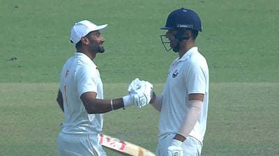 ரஞ்சி கோப்பை வரலாற்றில் முதல்முறை... ஜம்மு - காஷ்மீர் அணி சாதனை! 