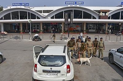 தில்லி கார் வெடிப்புக்கு ஆதரவு? சமூக வலைதளங்களை கண்காணிக்க அறிவுறுத்தல்