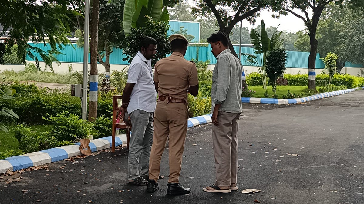 கரூர் சம்பவம்: கூட்ட நெரிசலில் காயம் அடைந்த 7 பேரிடம் சிபிஐ விசாரணை!