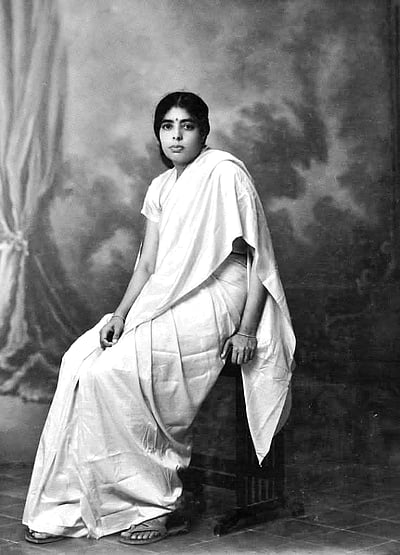 சாதனைப் பெண்...