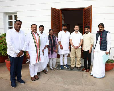 ஜூபிலி ஹில்ஸ் வெற்றி: ராகுல், கார்கேவுடன் முதல்வர் ரேவந்த் ரெட்டி சந்திப்பு  