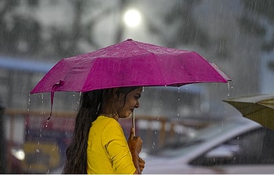 அடுத்த 3 மணிநேரத்துக்கு சென்னை, 13 மாவட்டங்களில் மழை!