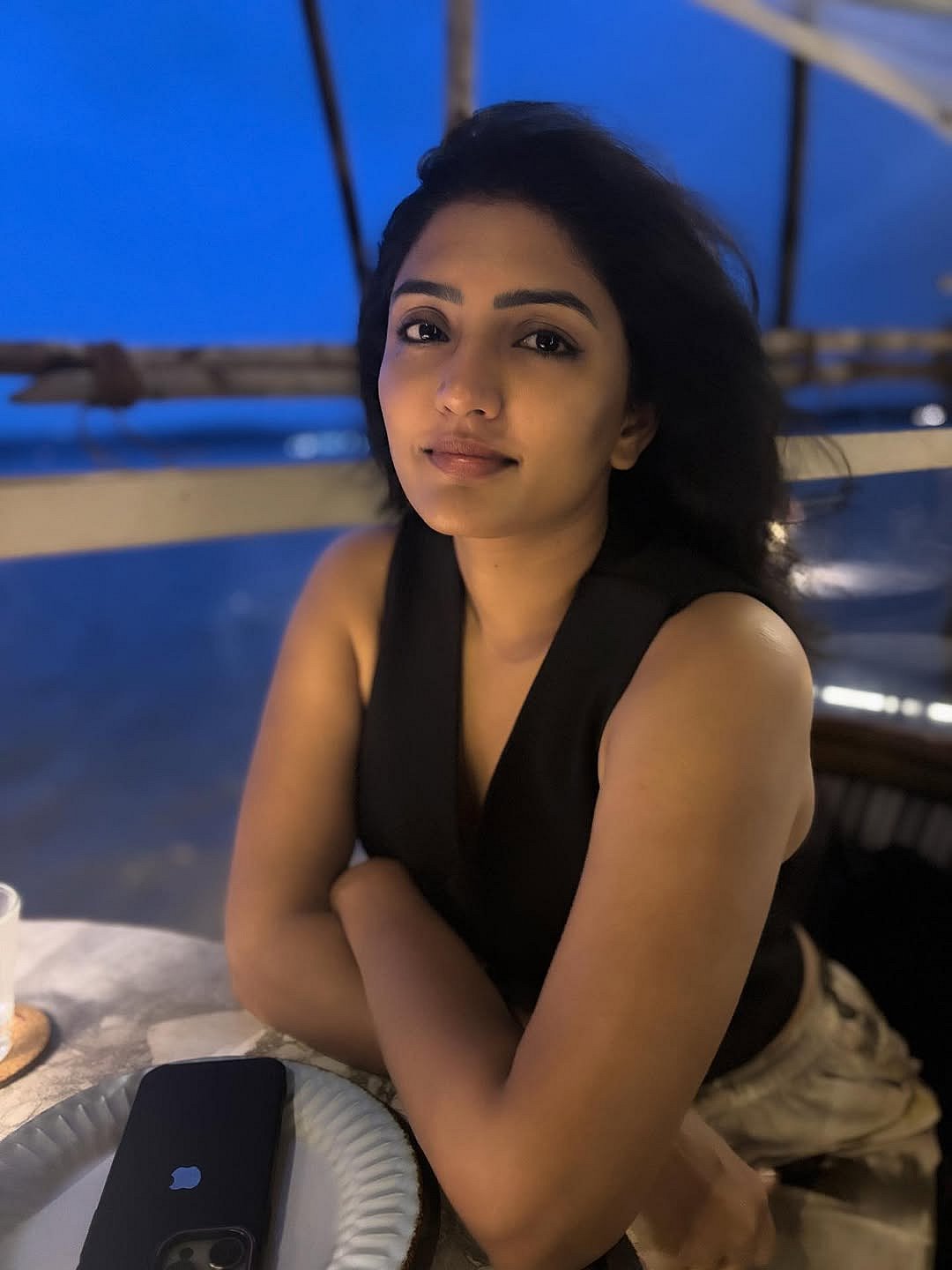 என் சுவாசக் காற்றே... ஈஷா ரெப்பா!